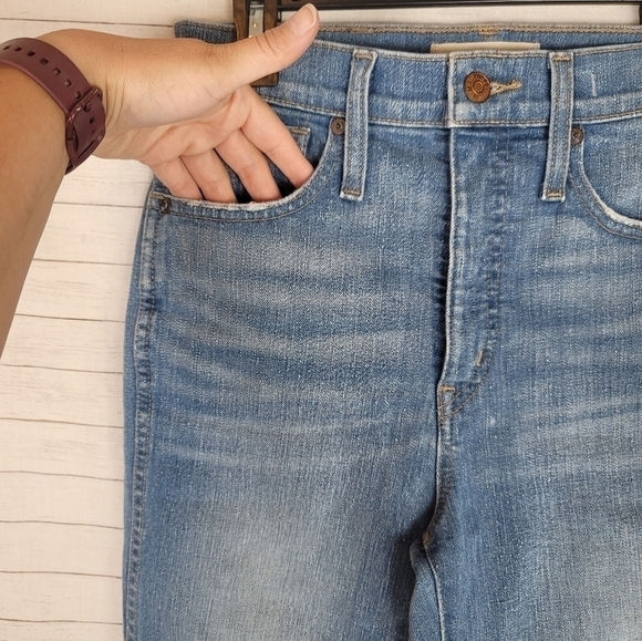 MADEWELL RETRO FLARE LIGHTWASH JEANS, SZ 26 - Picture 5 of 15